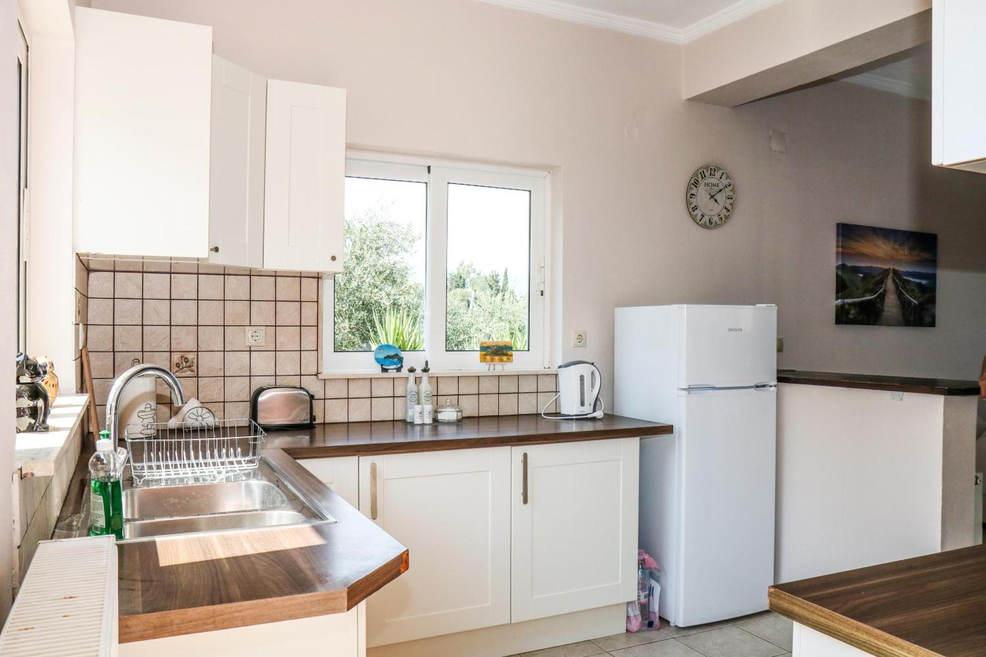 Villa Sunrise Apartment Gouvia Exterior foto